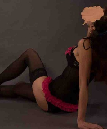 Страстная брюнетка с огненными глазами приглашает в гости щедрого и искреннего джентльмена. Я помогу тебе расслабиться и отвлечься от забот, обещаю, ты уйдешь удовлетворенным и счастливым. 5846, 40 лет